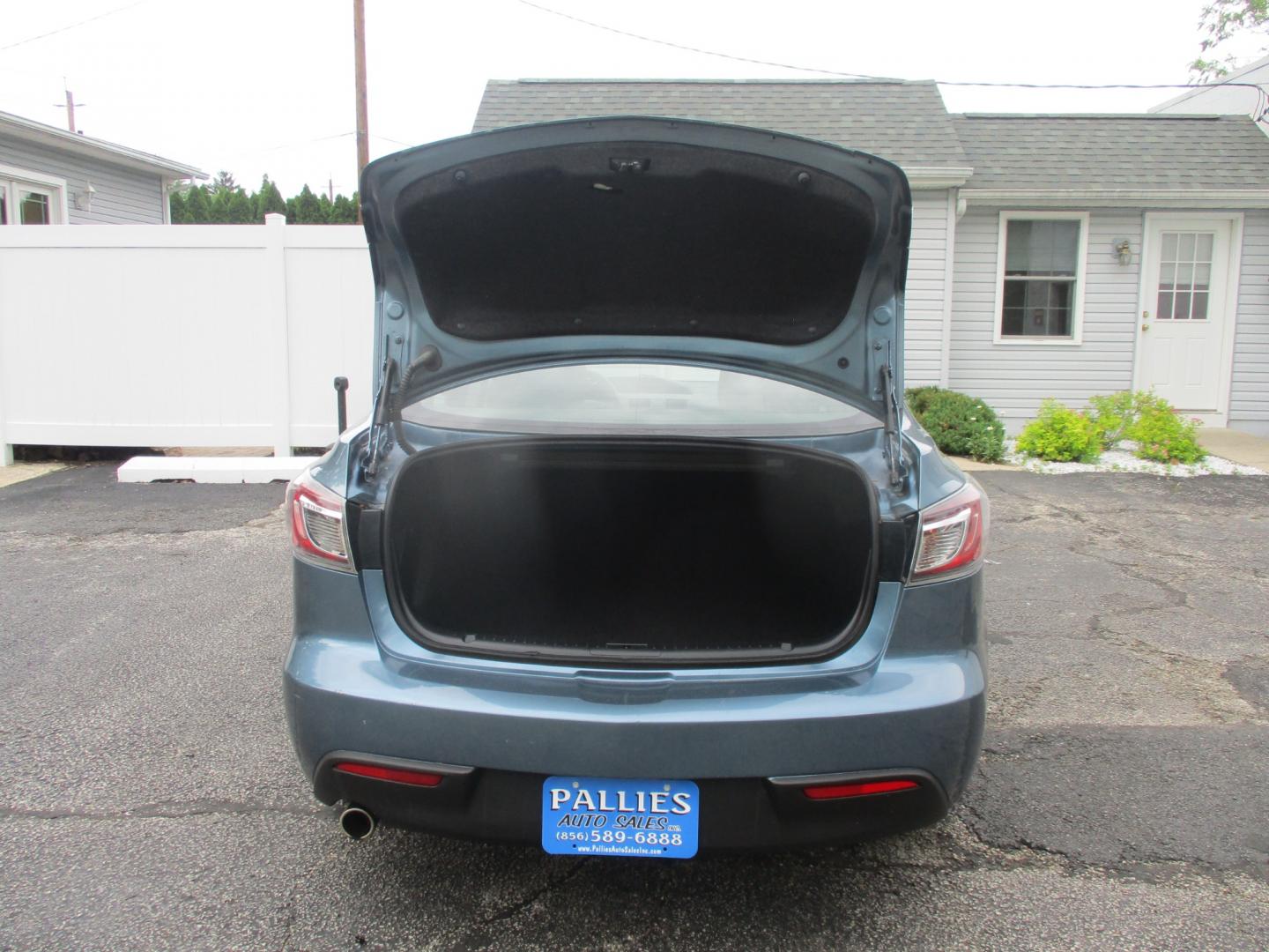 2011 BLUE Mazda MAZDA3 i Touring 4-Door (JM1BL1VF9B1) with an 2.0L L4 DOHC 16V engine, located at 540a Delsea Drive, Sewell, NJ, 08080, (856) 589-6888, 39.752560, -75.111206 - Photo#25